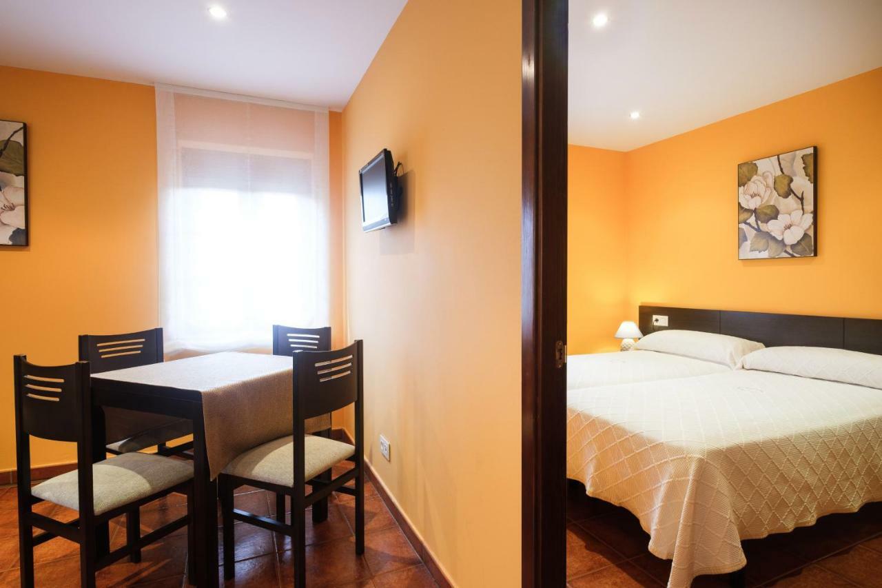 Apartamentos De Herminia Manzaneda  Exterior foto